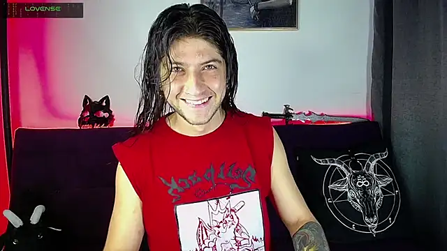 blckwolf 6 online show from March 18, 9:43 pm