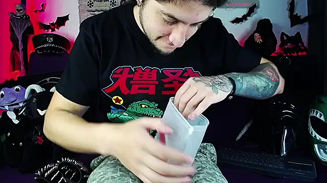 blckwolf 6 online show from October 12, 3:33 pm