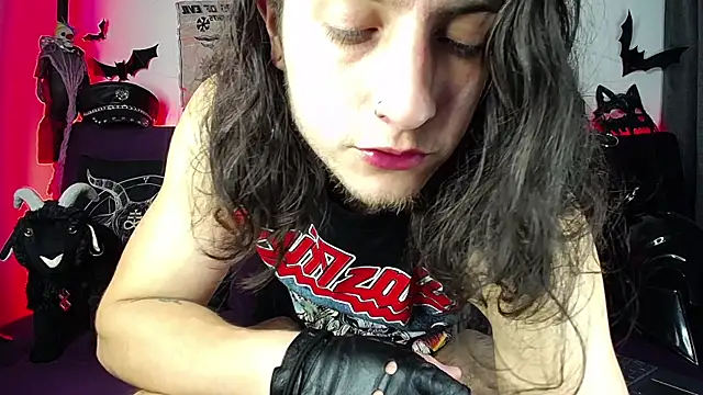 blckwolf 6 online show from November 6, 10:21 pm