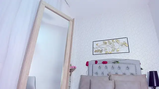 Katalella murillo online show from March 15, 3:40 am