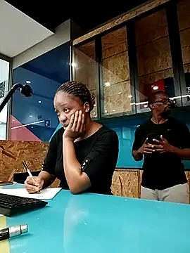 Sgeme325is online show from February 23, 11:55 am