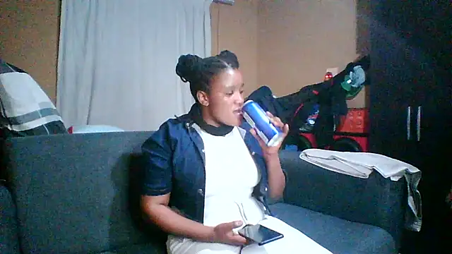 Snapshot of Sgeme325is chatting on March 7, 8:50 pm Sgeme325is online show from March 7, 8:50 pm