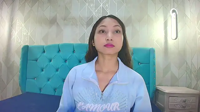 Snapshot of MadelineDoll chatting on June 21, 2:08 pm MadelineDoll online show from June 21, 2:08 pm