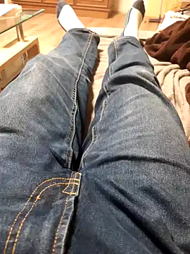 Snapshot of Big_Dick_22_in_Room chatting on January 3, 11:46 am Big Dick 22 in Room online show from January 3, 11:46 am