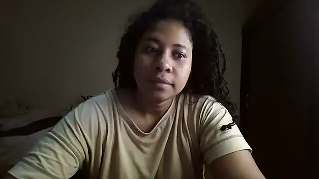 Snapshot of Ivon-09 chatting on July 12, 12:18 pm Ivon-09 online show from July 12, 12:18 pm