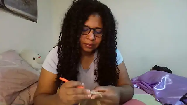 Snapshot of Ivon-09 chatting on July 19, 11:58 am Ivon-09 online show from July 19, 11:58 am