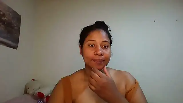Snapshot of Ivon-09 chatting on July 21, 12:29 pm Ivon-09 online show from July 21, 12:29 pm