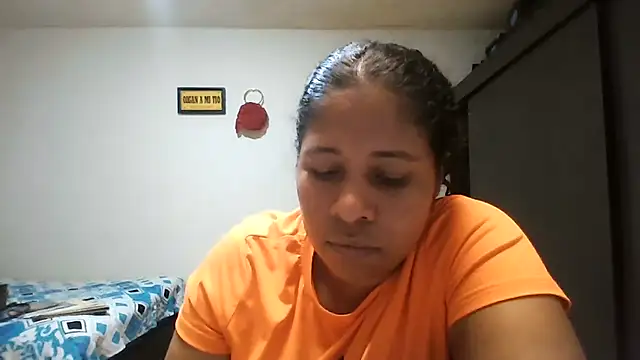 Snapshot of Ivon-09 chatting on July 26, 6:59 pm Ivon-09 online show from July 26, 6:59 pm
