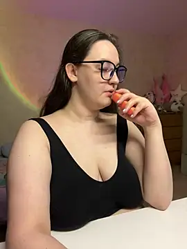 hungry1bunny online show from March 22, 10:15 pm