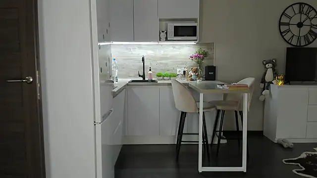 nilliluv online show from February 27, 7:52 am