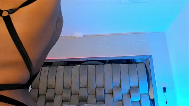 ChaynnaCooper online show from February 12, 12:12 pm