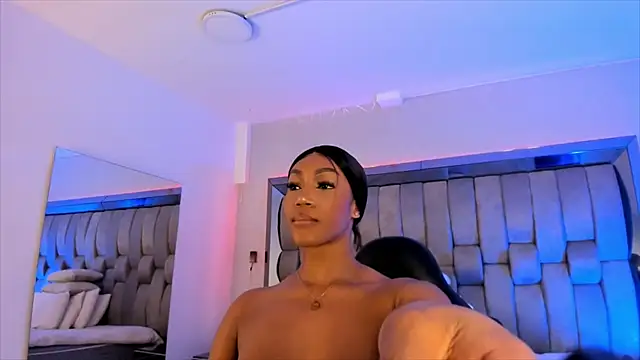 ChaynnaCooper online show from February 22, 5:46 pm