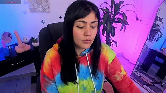 Snapshot of GretaX-X chatting on February 5, 10:41 am GretaX-X online show from February 5, 10:41 am