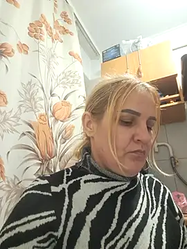 Malichkaanna30 online show from November 3, 2:51 pm