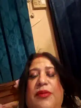 Snapshot of Hot_Queen77 chatting on February 18, 6:58 pm Hot Queen77 online show from February 18, 6:58 pm