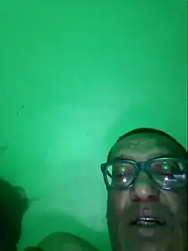 Snapshot of Hot_Queen77 chatting on March 2, 1:16 pm Hot Queen77 online show from March 2, 1:16 pm