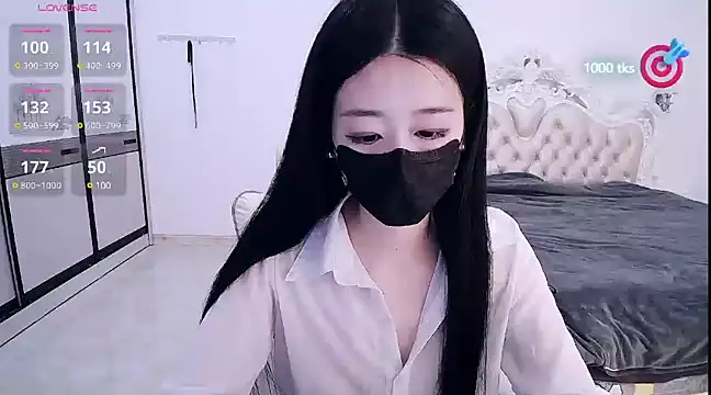 CN-xiaofei online show from March 1, 10:45 am