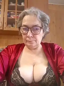 IrinaSweet54 online show from November 16, 8:20 am