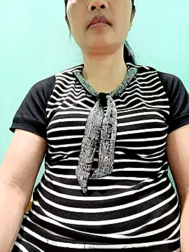 Snapshot of Lovepussyhair chatting on March 1, 9:39 pm Lovepussyhair online show from March 1, 9:39 pm