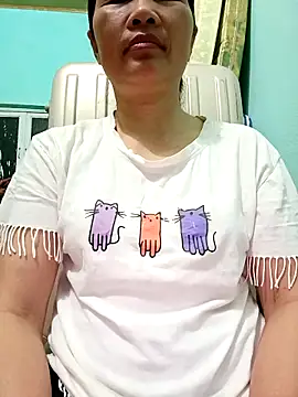 Snapshot of Lovepussyhair chatting on March 20, 9:41 pm Lovepussyhair online show from March 20, 9:41 pm