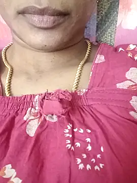 Snapshot of Ambika01 chatting on February 11, 4:06 am Ambika01 online show from February 11, 4:06 am