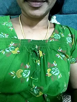 Snapshot of Ambika01 chatting on April 1, 1:52 pm Ambika01 online show from April 1, 1:52 pm