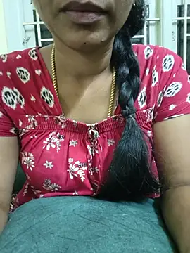 Snapshot of Ambika01 chatting on August 6, 1:35 pm Ambika01 online show from August 6, 1:35 pm