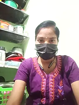 anusiya01 online show from February 12, 3:49 pm