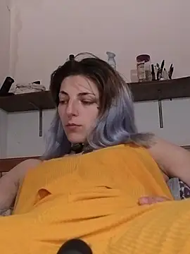 Snapshot of Nixxy_naughty chatting on June 16, 11:02 am Nixxy naughty online show from June 16, 11:02 am
