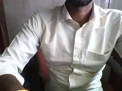 Snapshot of Desi_GfBf chatting on June 20, 11:35 am Desi GfBf online show from June 20, 11:35 am