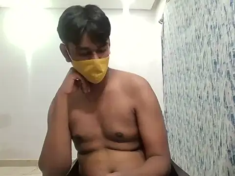 Snapshot of brownguy1234 chatting on December 8, 2:52 pm brownguy1234 online show from December 8, 2:52 pm