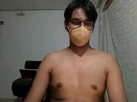 Snapshot of brownguy1234 chatting on February 6, 10:10 pm brownguy1234 online show from February 6, 10:10 pm