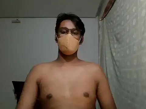 Snapshot of brownguy1234 chatting on February 8, 7:05 pm brownguy1234 online show from February 8, 7:05 pm