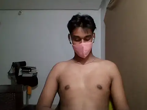 Snapshot of brownguy1234 chatting on March 19, 5:28 pm brownguy1234 online show from March 19, 5:28 pm