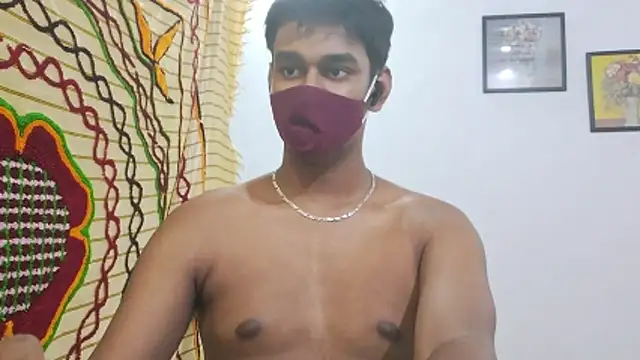 Snapshot of brownguy1234 chatting on February 19, 5:31 pm brownguy1234 online show from February 19, 5:31 pm