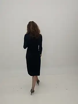 YourSuperModel online show from November 18, 1:48 pm