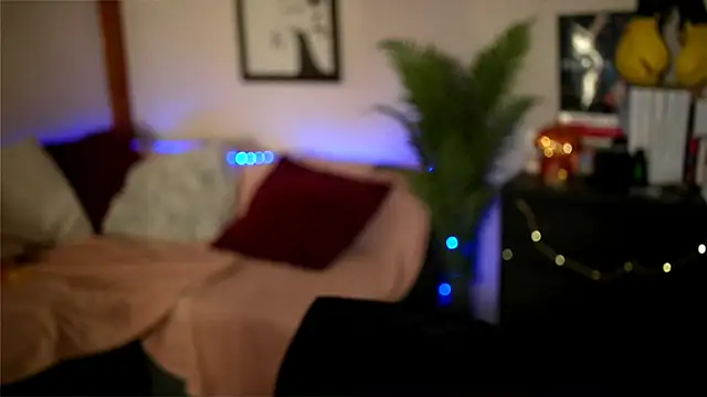 Bellis Perenis online show from December 20, 6:15 pm