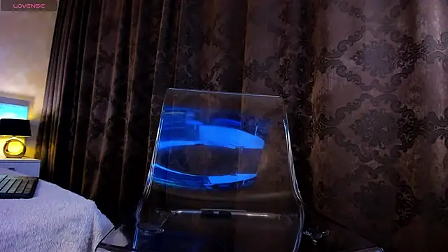 tequillashot online show from December 8, 4:28 pm