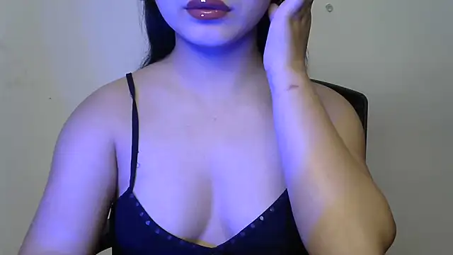 Snapshot of amrita2210 chatting on June 3, 7:30 pm amrita2210 online show from June 3, 7:30 pm