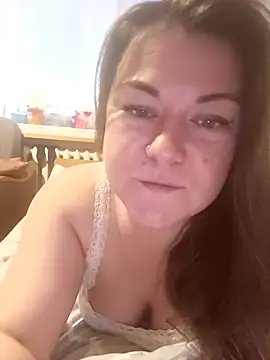 LunikaLunaX online show from March 30, 7:20 am