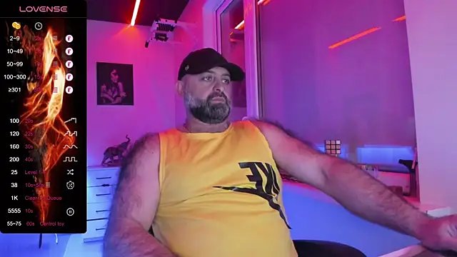 MAGABEAR077 online show from May 2, 4:01 pm