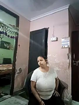 Kavya kapoor online show from March 8, 1:47 pm