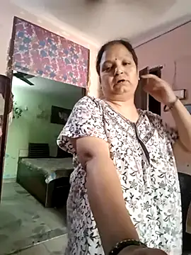 Snapshot of Kavya_kapoor chatting on May 9, 2:39 am Kavya kapoor online show from May 9, 2:39 am