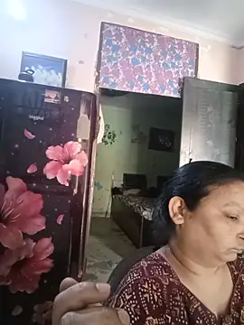 Snapshot of Kavya_kapoor chatting on May 29, 2:42 am Kavya kapoor online show from May 29, 2:42 am