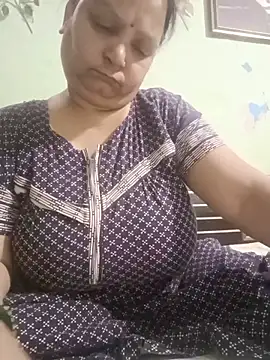 Snapshot of Kavya_kapoor chatting on June 12, 5:56 pm Kavya kapoor online show from June 12, 5:56 pm