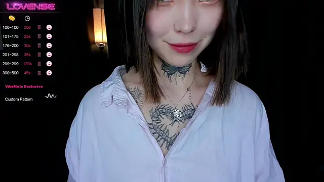 Snapshot of Dark_Ester chatting on December 22, 2:38 pm Dark Ester online show from December 22, 2:38 pm