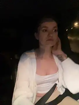 Devill Angel  online show from January 4, 5:05 pm