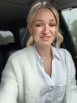 Devill Angel  online show from September 24, 11:13 am