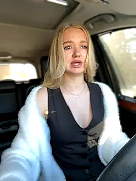 Devill Angel  online show from October 1, 11:05 am