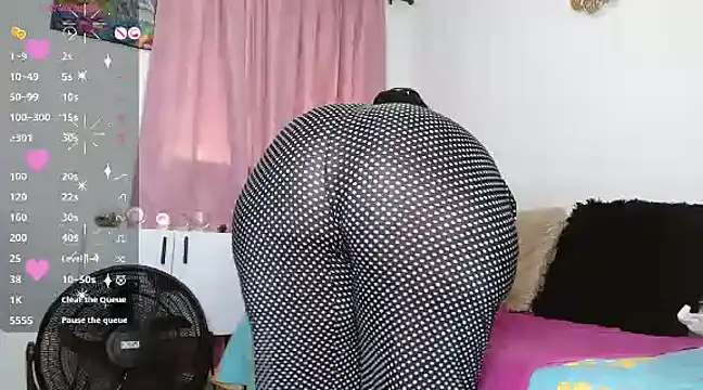 scarlett  morgan online show from February 10, 3:53 pm